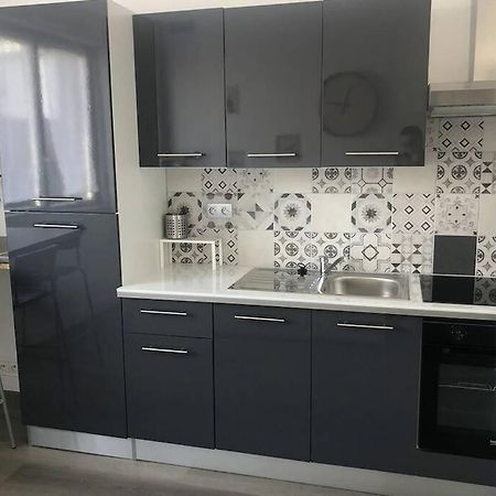 Yannadal/Studio Cosy Avec Vraie Cuisine A Recouvrance/ Proche Tram/Bus Et Proximite Avec L'Arsenal Apartment Brest Bagian luar foto